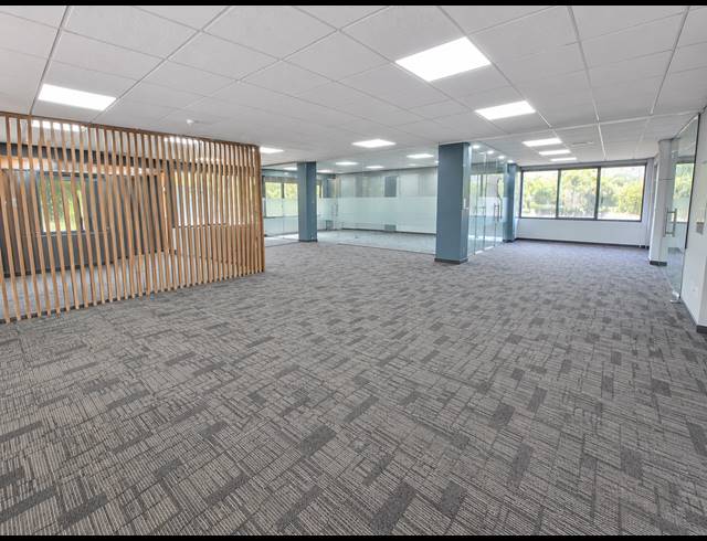 270M² OFFICE TO LET IN WOODMEAD